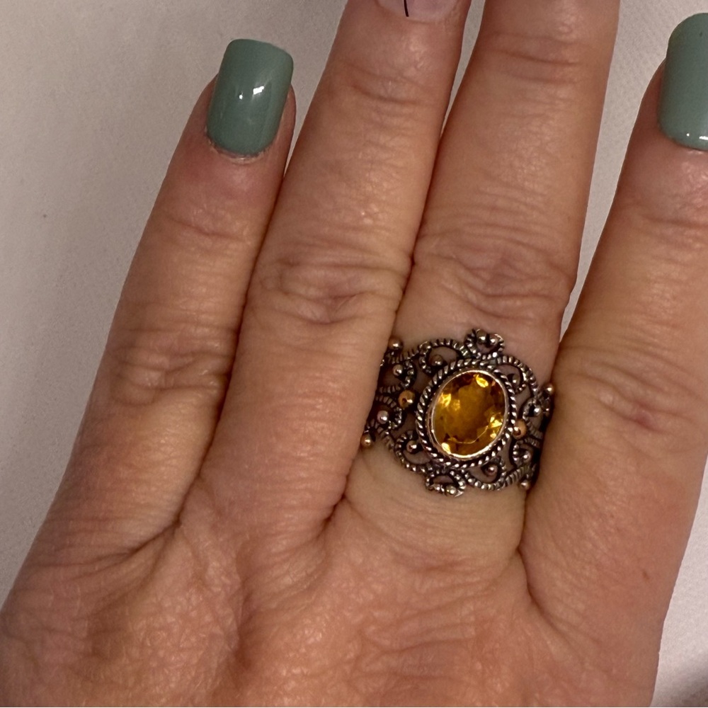 925 Sterling Silver ring with citrine stone size 11
